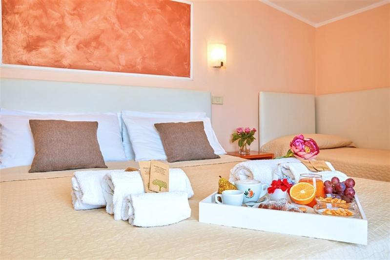 Hotel La Pergola سانتا ماريا دي كاستيلاباتي المظهر الخارجي الصورة